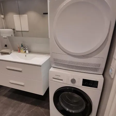 Nyoppusset Og Moderne * Svolvær