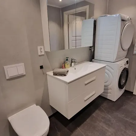 Apartment Nyoppusset Og Moderne