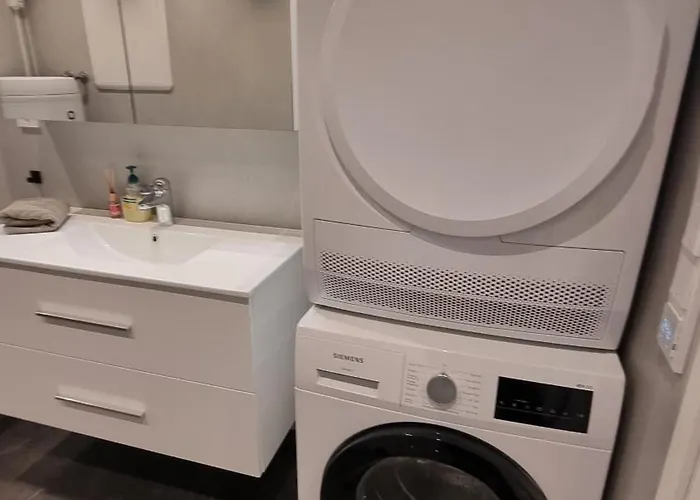 Nyoppusset Og Moderne * Svolvær
