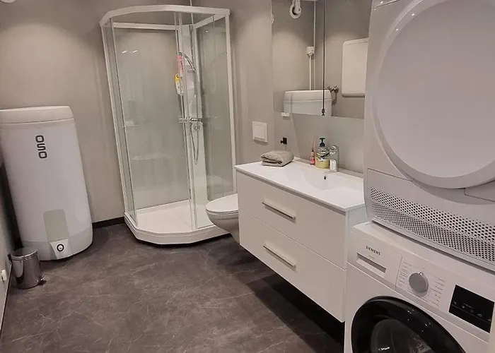 Nyoppusset Og Moderne * Svolvær