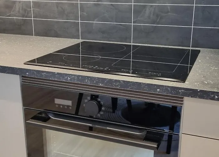 Nyoppusset Og Moderne * Svolvær